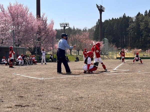 00E9FB9A-41D3-474B-8ABE-B8625AAA13E0