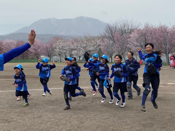 8FBD05E0-5841-4313-B5C8-C44A191DDAF6